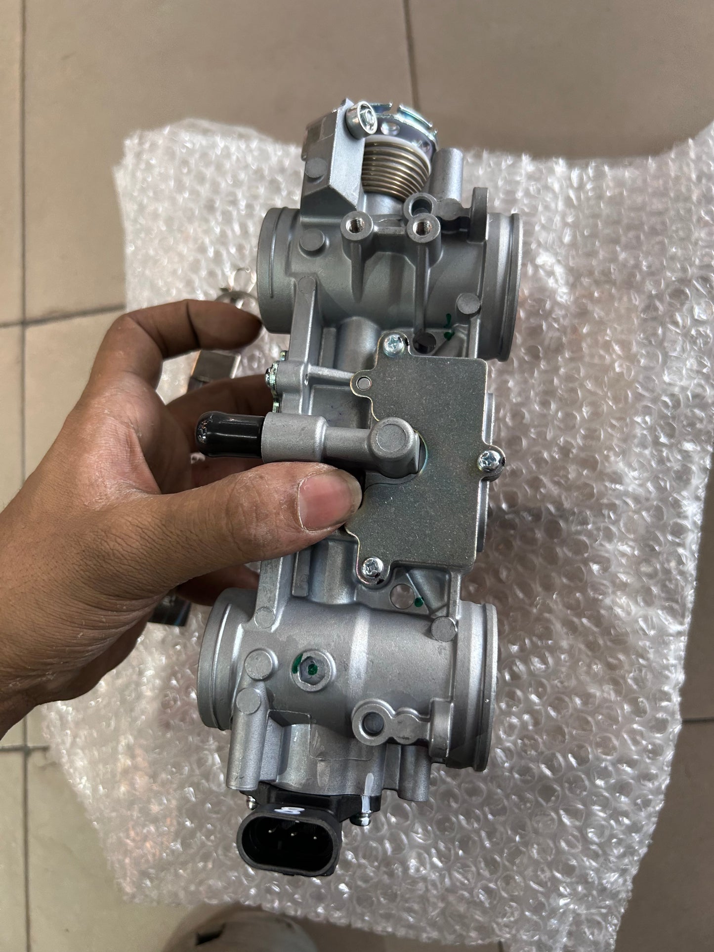 Royal Enfield RLT00053/A Throttle Body Assembly for Interceptor 650 & Continental GT 650