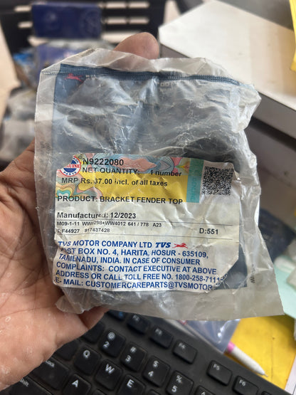N9222080 – Genuine Bracket Fender Top for TVS Apache RTR 160