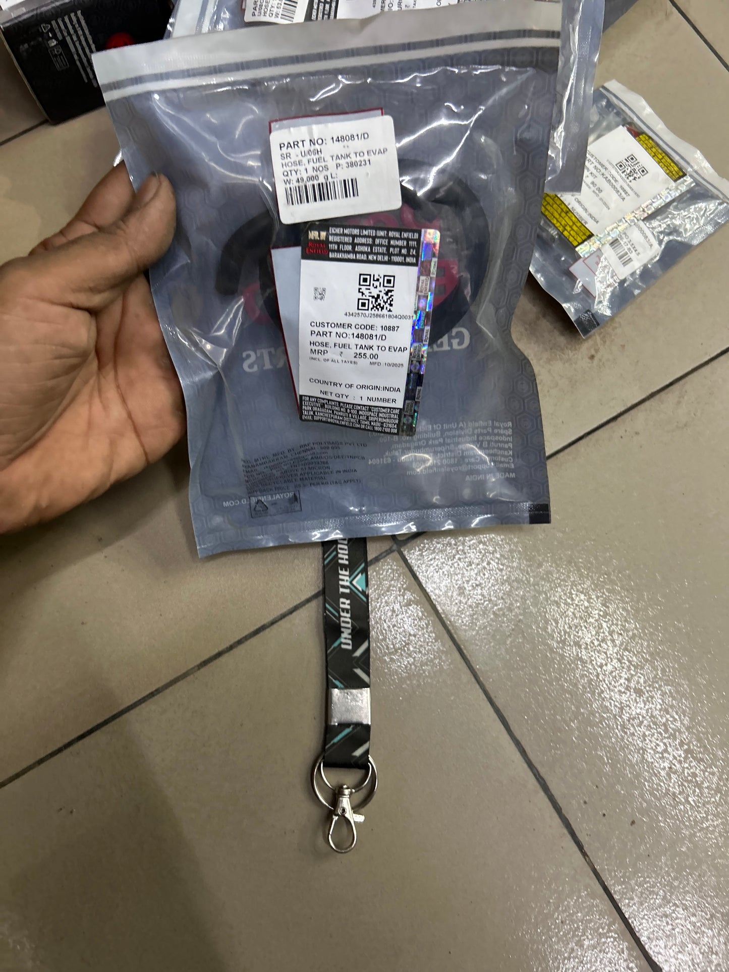 148081/D – Fuel Tank to EVAP / Canister Hose (Euro 4 EVAP Line) for Royal Enfield Interceptor 650 & Continental GT 650 – Genuine OEM