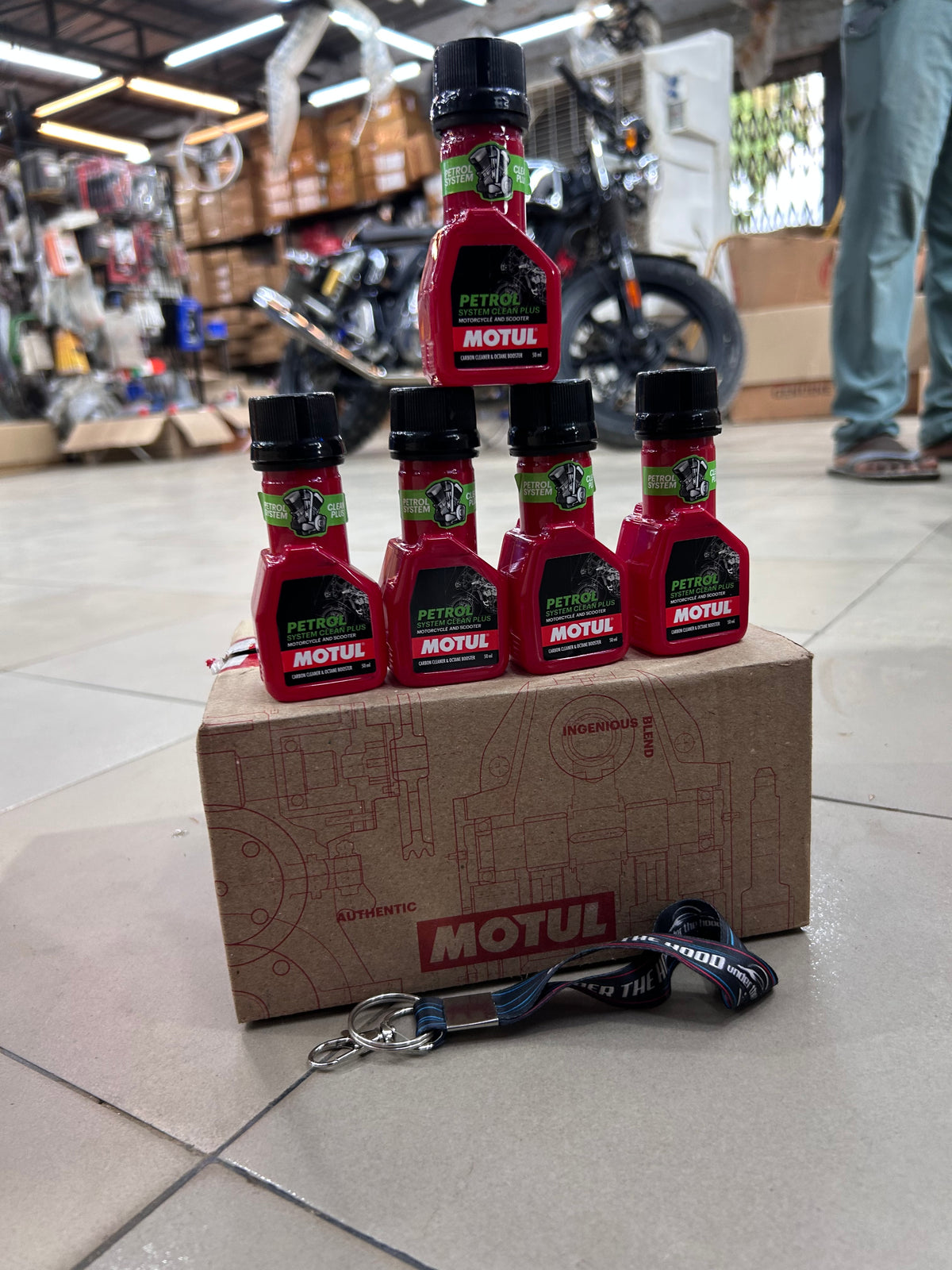 Motul Petrol System Clean Plus (50ml) Motorcycle & Scooter (Carbon Cleaner & Octane Booster)