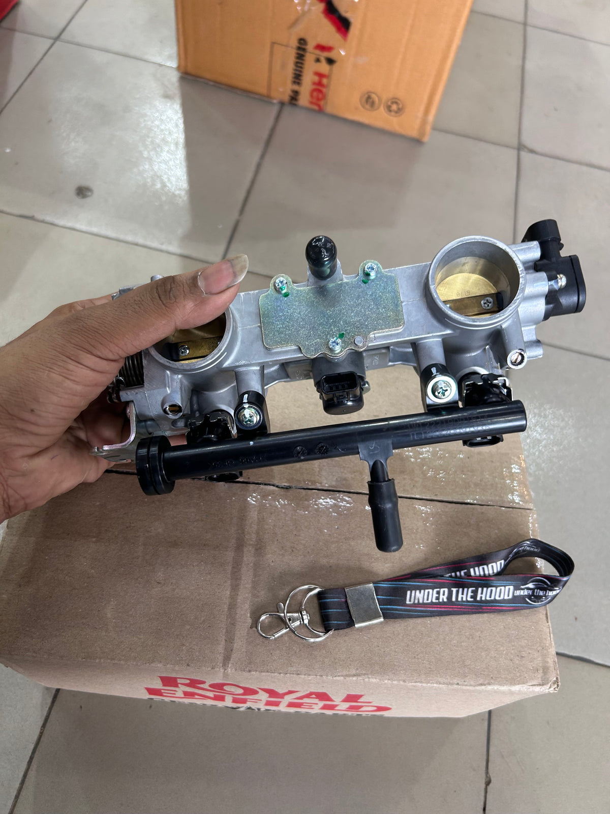 Royal Enfield 576033/F – Throttle Body OEM for Interceptor 650 & Continental GT 650 (UK/Euro IV-V)