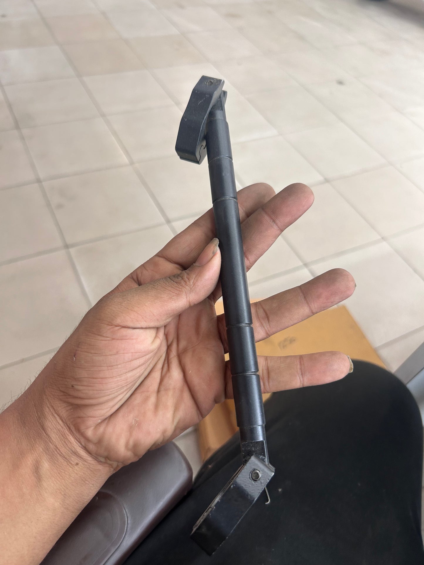 Vibration Damper Rod for Royal Enfield – Anti-Vibration Handlebar Support (2 Models)