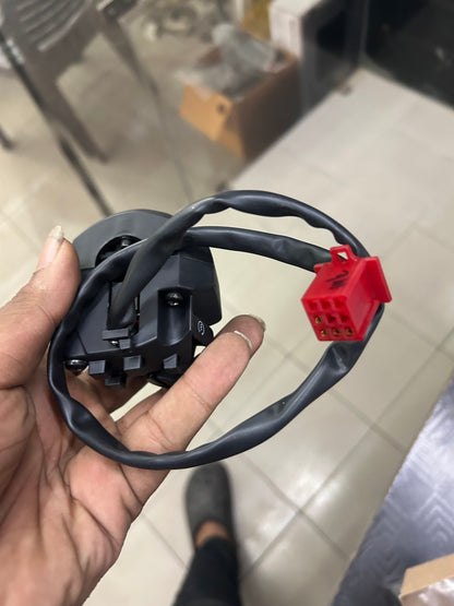 Royal Enfield 1040429/A – Right-Hand Switch Module (RH) | OEM for Bullet 350/500, Bullet Trials 350/500, Classic 350 (BSIII/BSIV/BSVI), Thunderbird X 350 (BSIV)