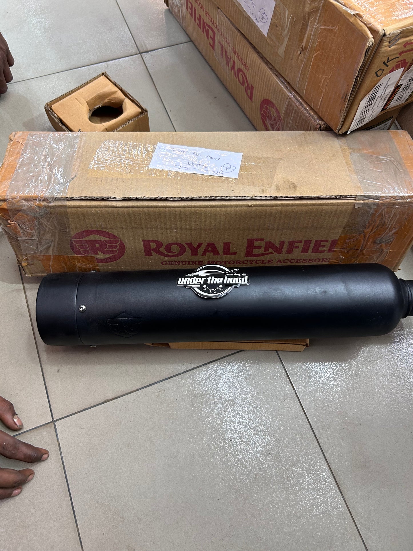 Royal Enfield 1990725 Black Straightcut Silencer-IN — Classic 350 UCE OEM-Style Silencer