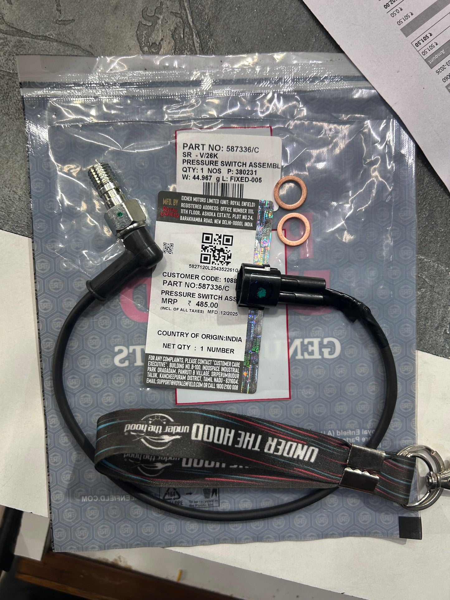 Royal Enfield Rear Brake Hydraulic Stop-Light / Pressure Switch (ABS) — Classic 350 BS4, Classic 500 BS4 587336/C (Genuine OE)