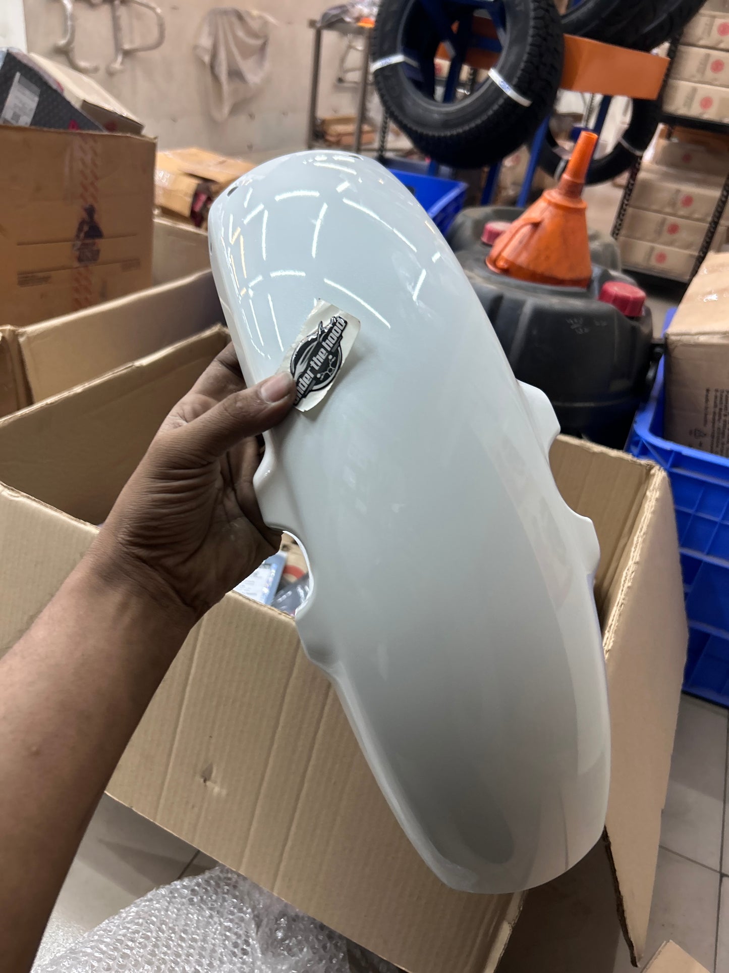 Royal Enfield RAG01115/A – Front Mudguard / Front Fender (Brava Blue) for Guerrilla 450 (BS6) – Genuine OEM