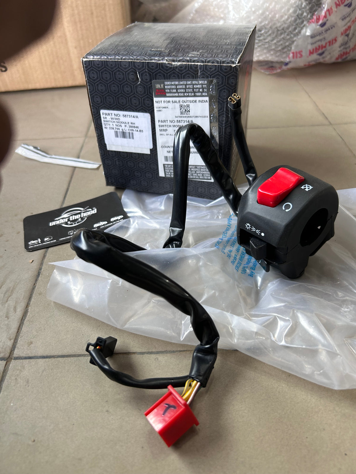 Royal Enfield Handlebar Switch Module RH (Right) – Himalayan 411 / BS3 – Part No. 587314/A (OEM)