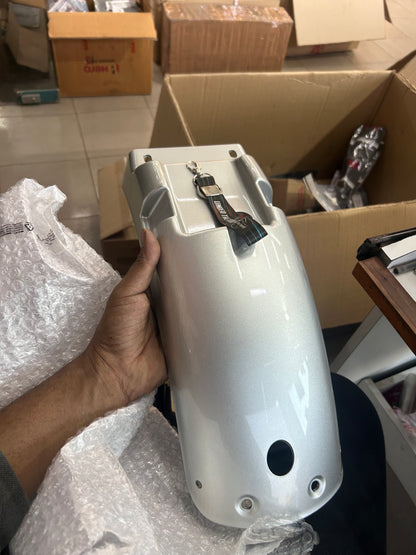 Royal Enfield 585084/B — Rear Mudguard / Rear Fender (Continental GT 535)