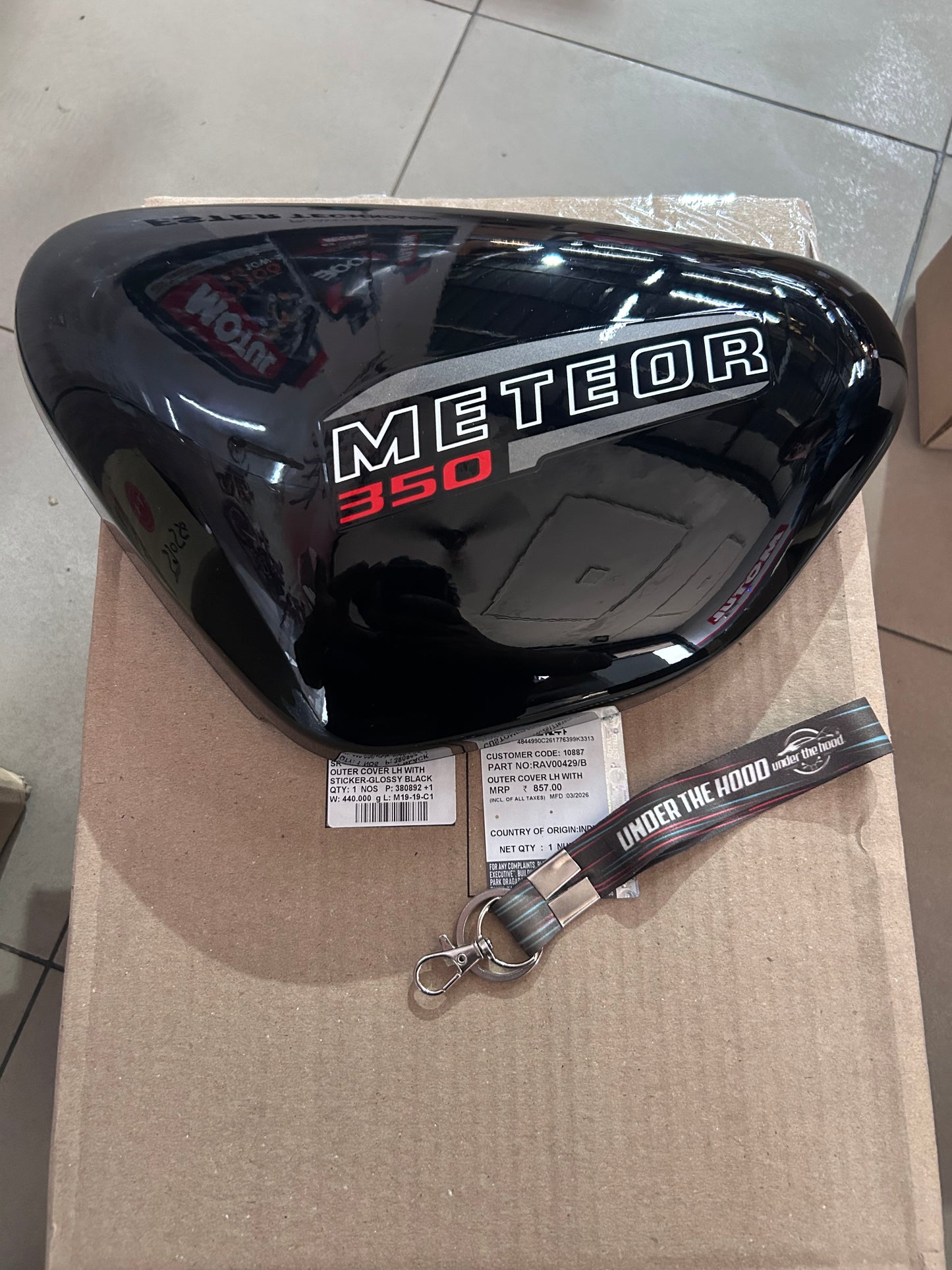 Royal Enfield RAV00429/B - Outer Cover / Side Panel Outer Cover (Left Hand) - Glossy Black for Meteor 350