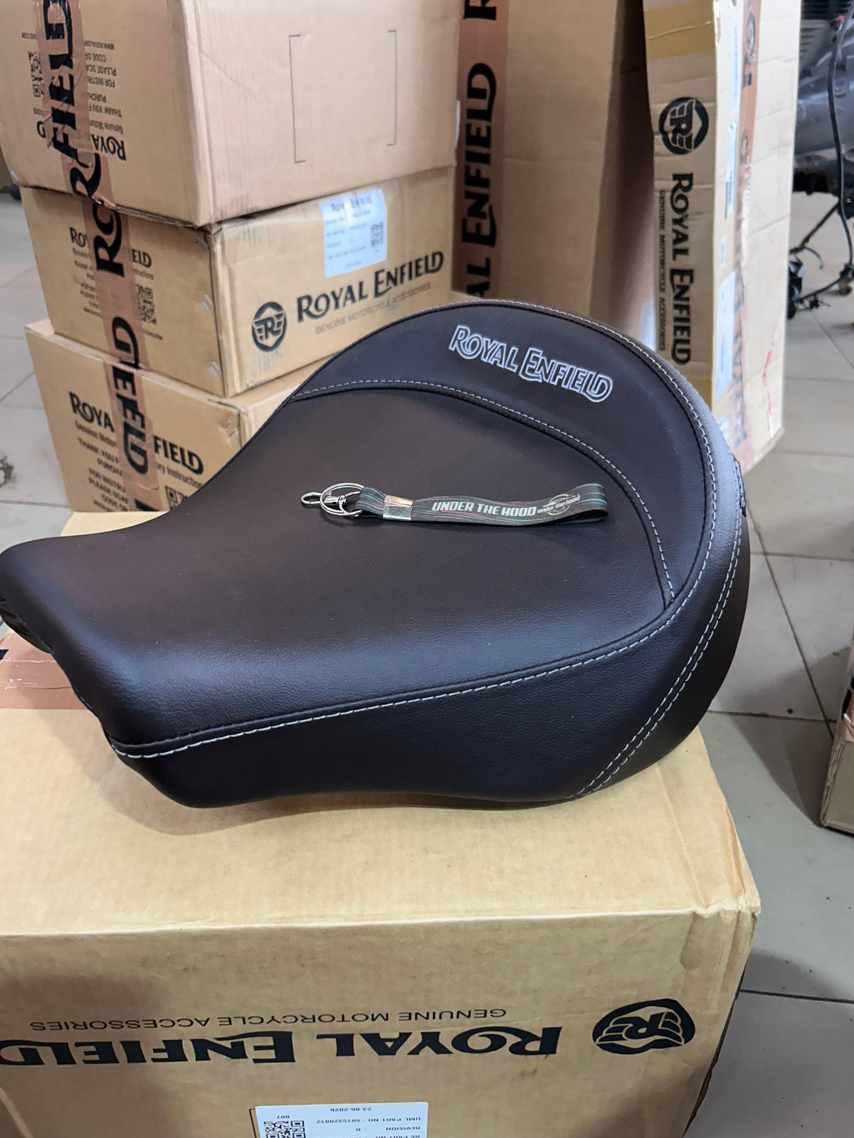 Royal Enfield Brown Touring Rider Seat for Meteor 350 KXA00074