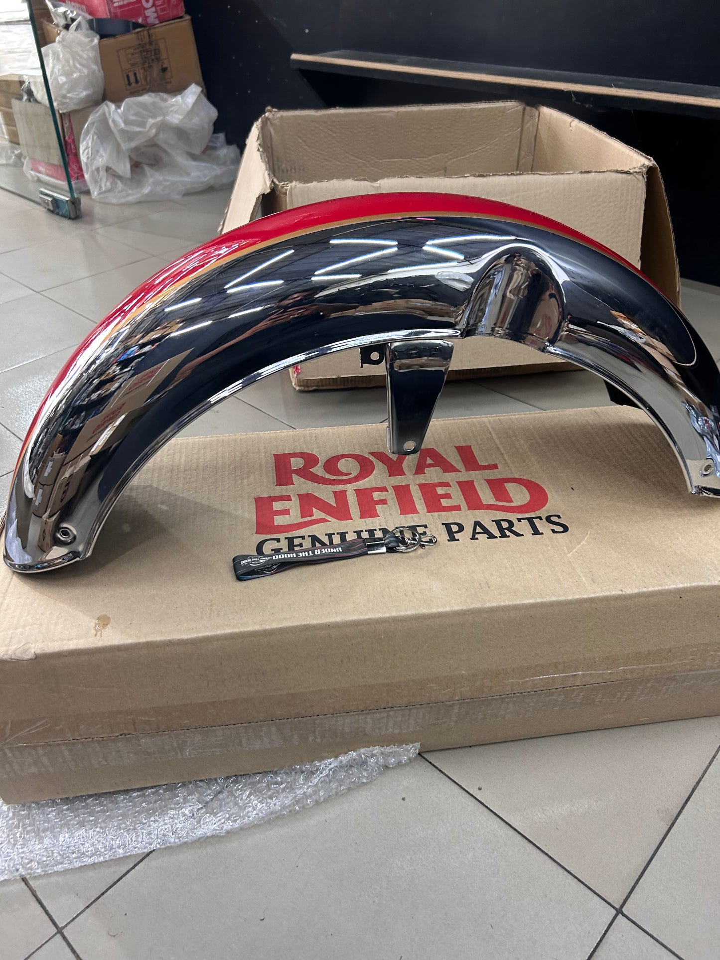 Royal Enfield Front Mudguard with Sticker GT Red & Chrome RAG00120/A for Classic 350 Reborn