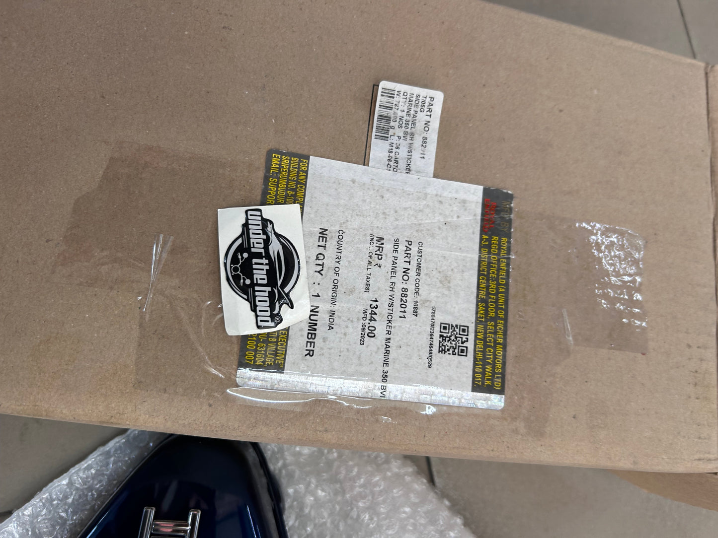 Side Panel RH with Sticker (Marine 350 BVI) for Royal Enfield Thunderbird 350 NTB 350 – 882011
