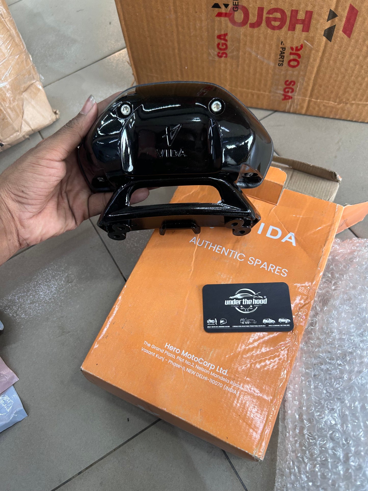 Hero VIDA V2 Back Rest Sub Assembly Pearl Black | Genuine Rear Passenger Backrest | VD7750AACP000BS