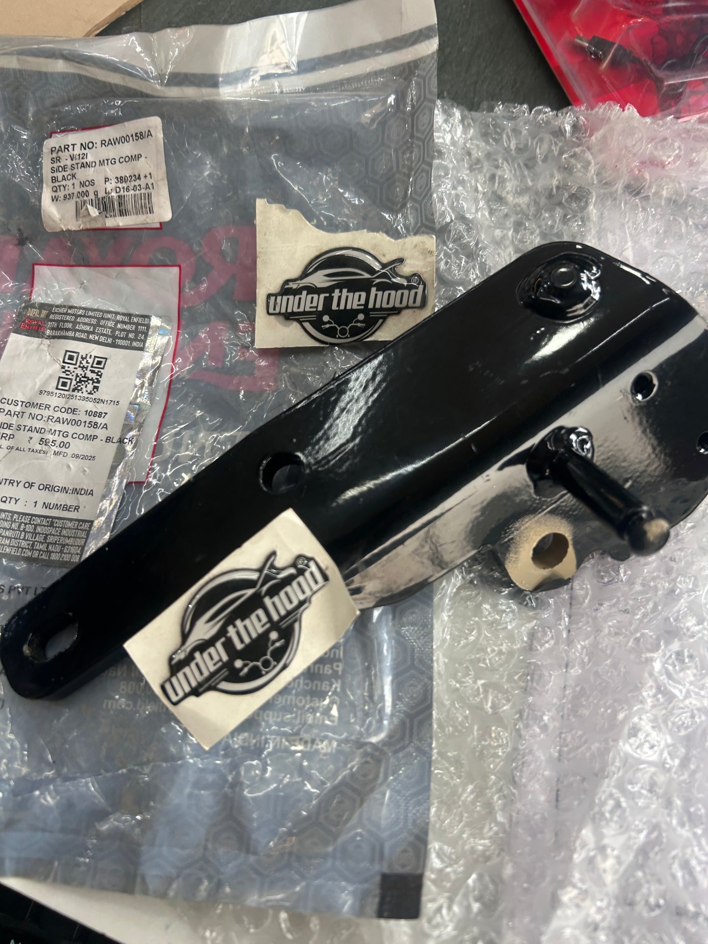 Royal Enfield RAW00158/A – Side Stand Mounting Complete (Black) | Genuine Bracket Assembly for Bullet 350 UCE