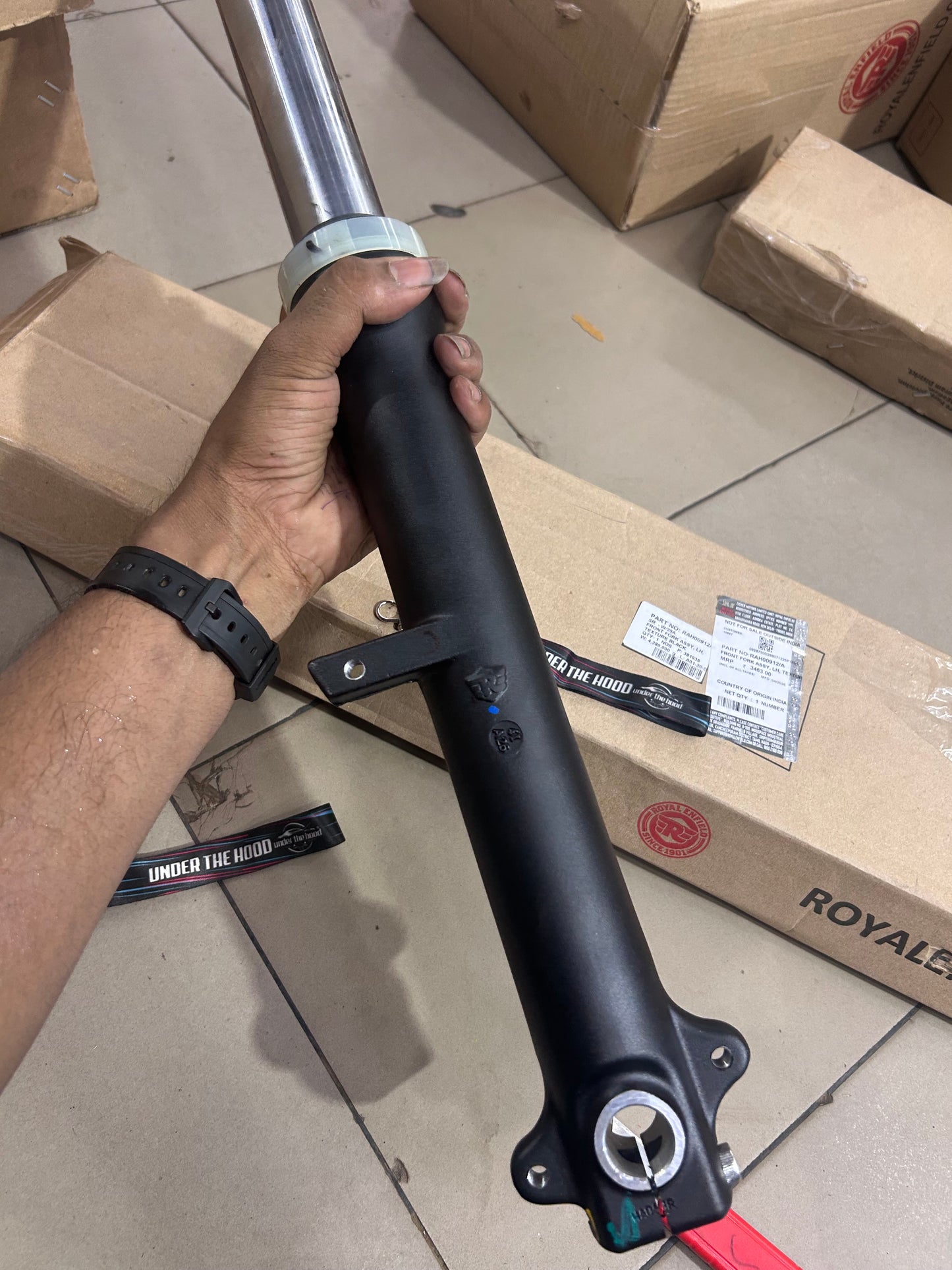 Royal Enfield Classic 350 Reborn LH Front Fork Assembly Texture Black RAH00912/A