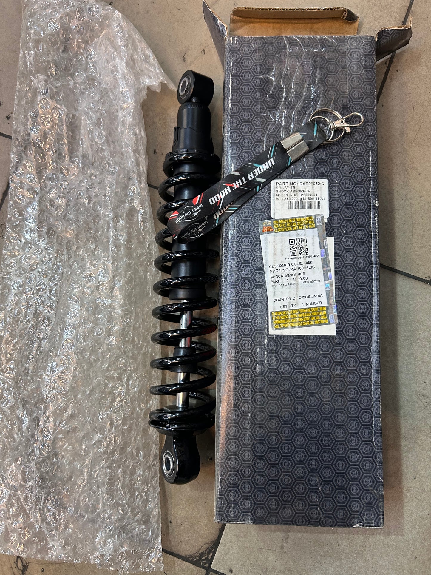 Royal Enfield RAR00052/C – OEM Rear Shock Absorber (Single Piece, Chrome) for Hunter 350 (Factory, Dapper, Rebel)