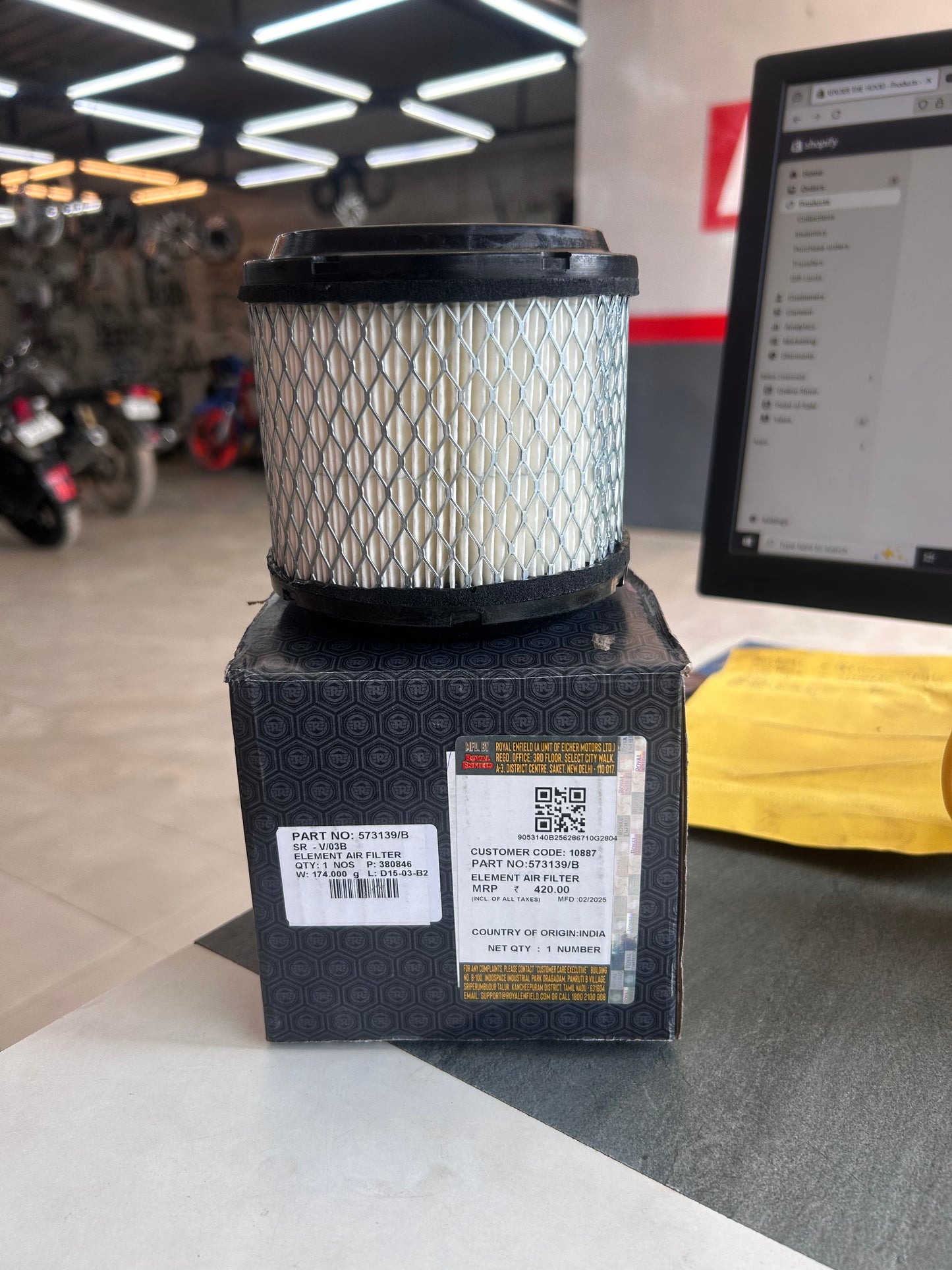 Royal Enfield 573139/B Air Filter Element for GT 535 EFI Model