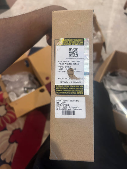 Royal Enfield 1030014/D – Upper Yoke (Top Clamp) for Interceptor 650