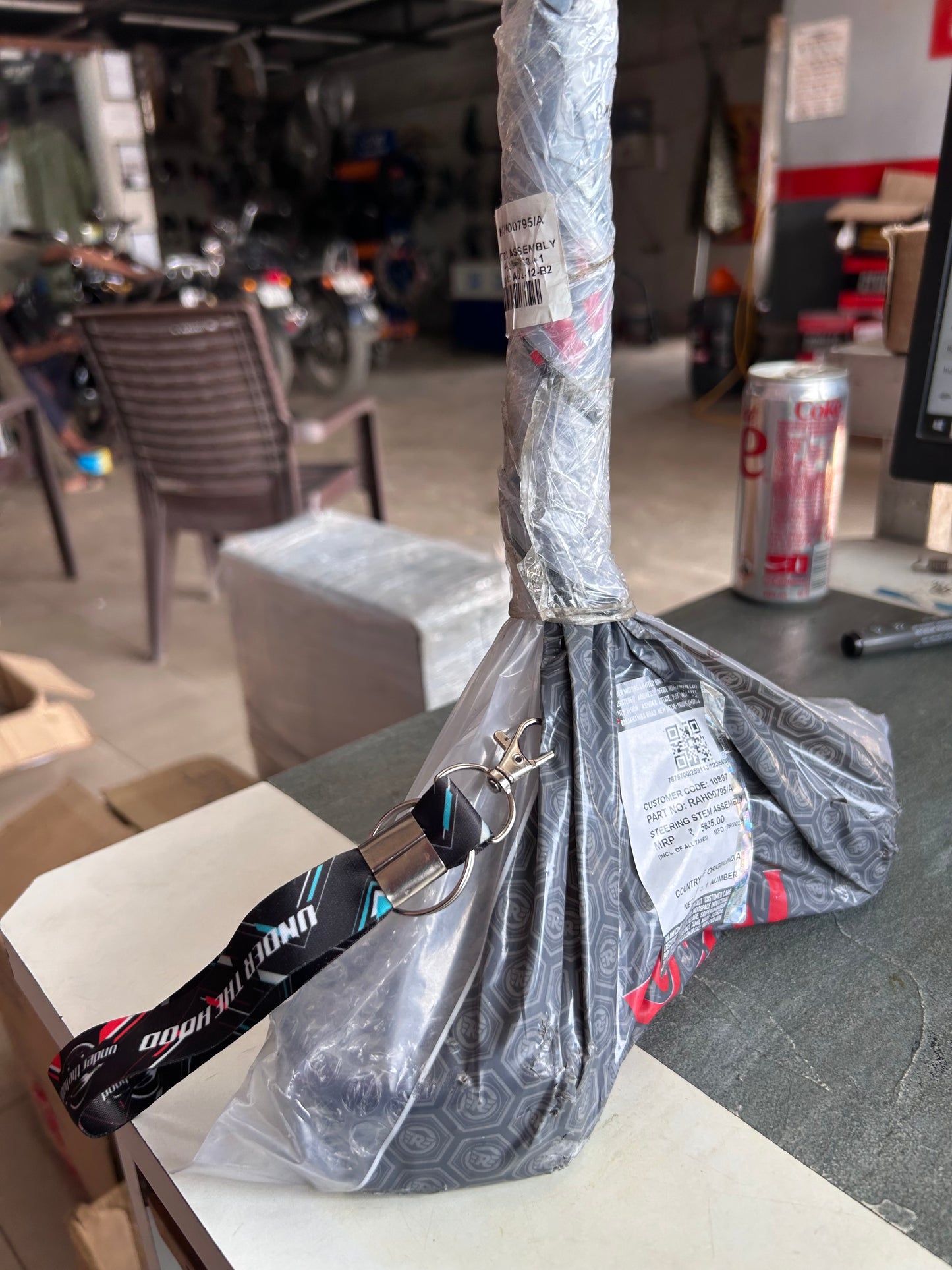 Royal Enfield Steering Stem Assembly – Interceptor 650 (RAH00795/A) | OEM Lower Yoke + Stem