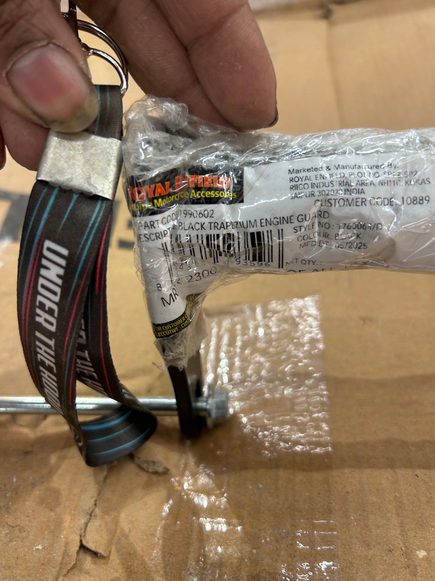 Royal Enfield 1990602 Black Trapezium Engine Guard (32 mm) — OEM Crash Bar for Classic/Bullet/Electra UCE