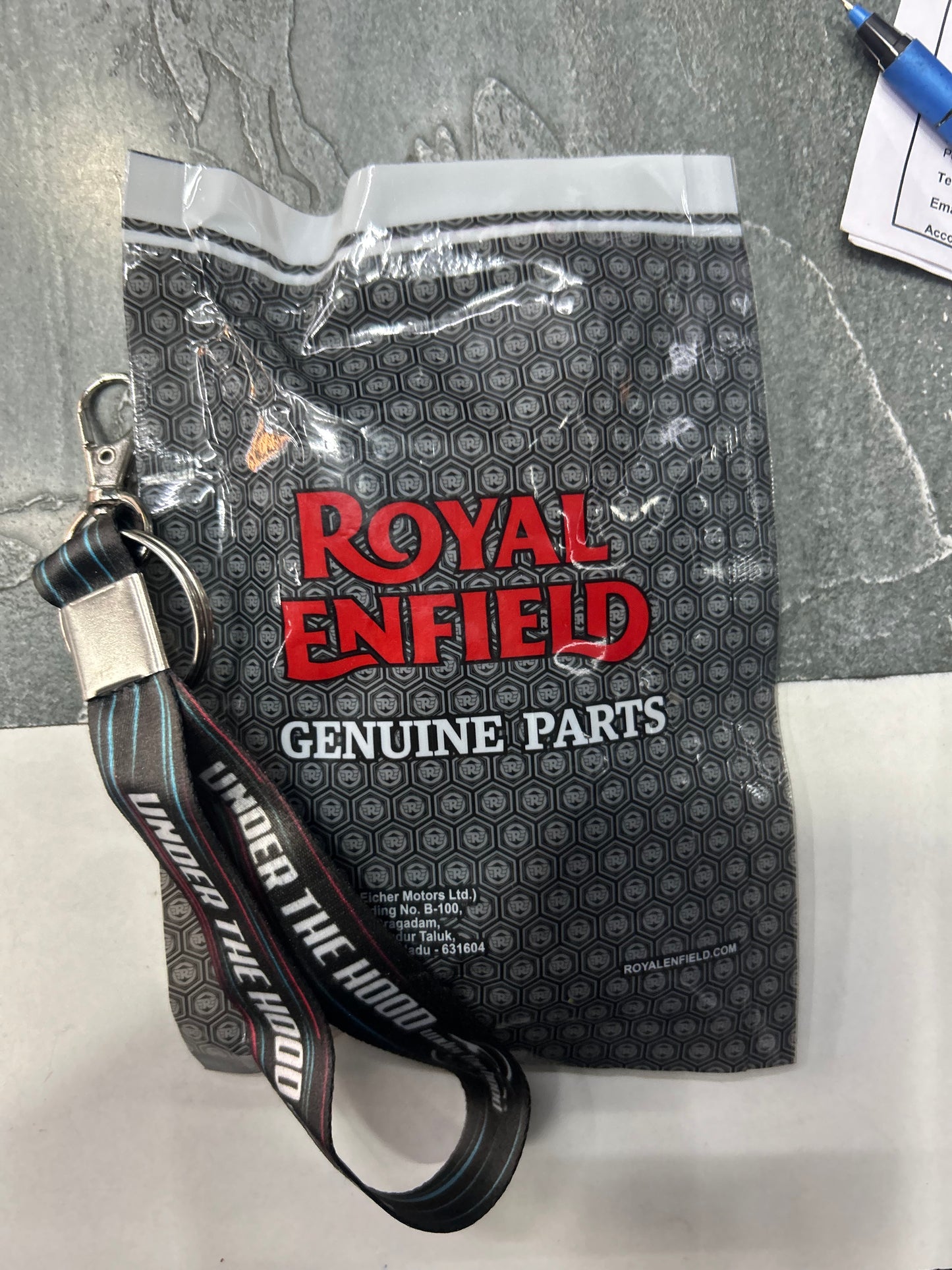Royal Enfield Suppressor Cap Kit – Classic 350 UCE, Bullet 350/500, Thunderbird 350/500 – KAC00020 / KAC00020/A (Genuine RE Ignition Cap)