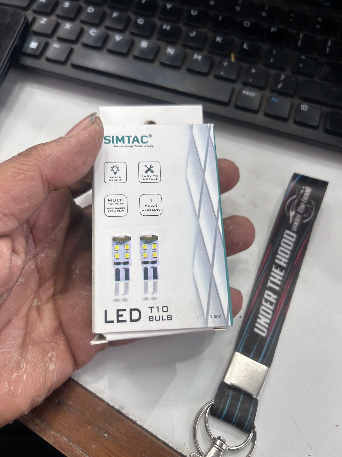 Simtac 360° LED T10 / TD Pilot & Parking Bulbs (Pack of 2, Multi-Colour) – 12V Parking / Tiger Eye / Number Plate Upgrade