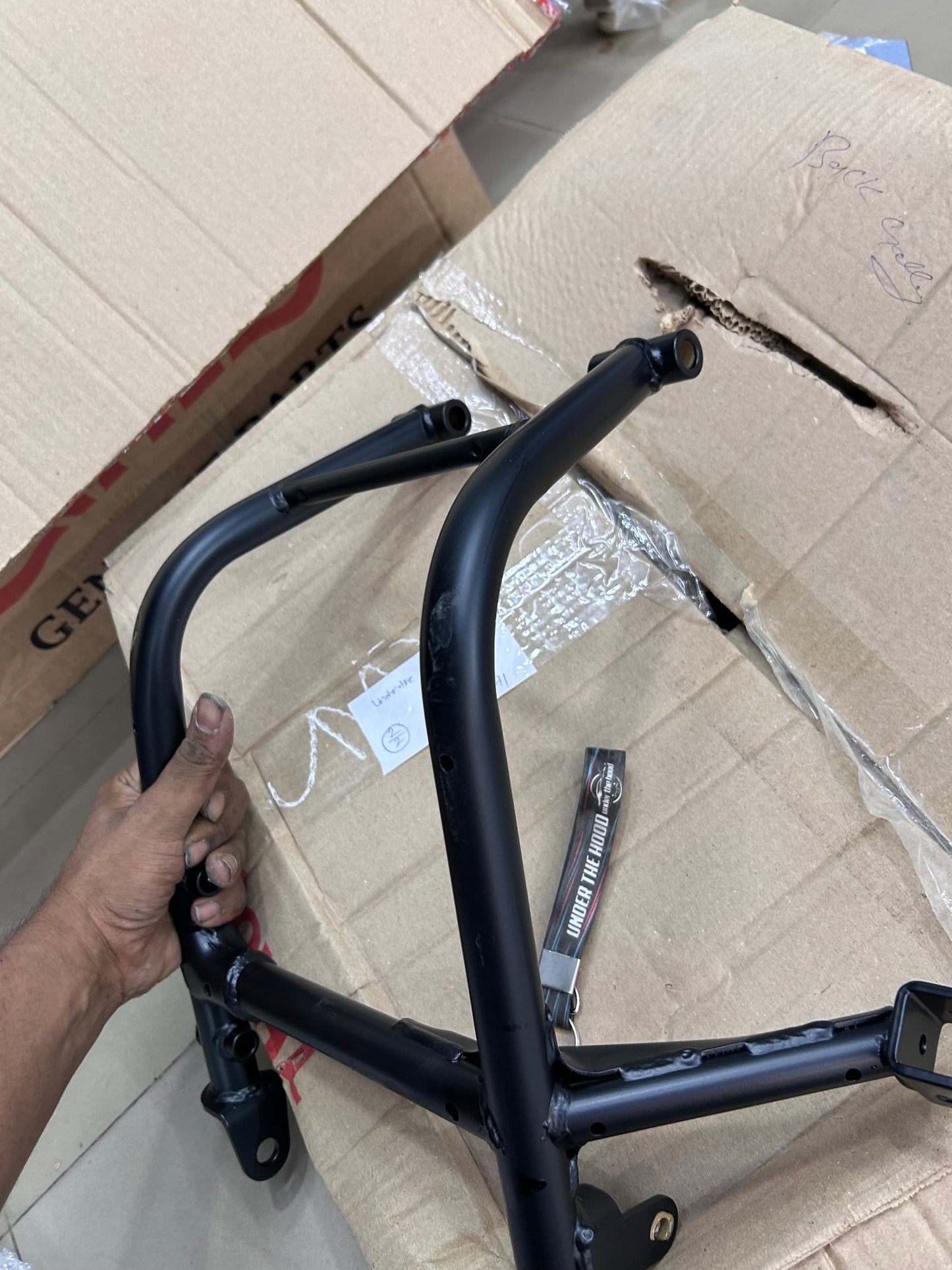 Royal Enfield RAE00205/B – OEM Cradle Assembly (Matte Black) for Classic 350 Reborn & New Bullet 350 (J-Series)