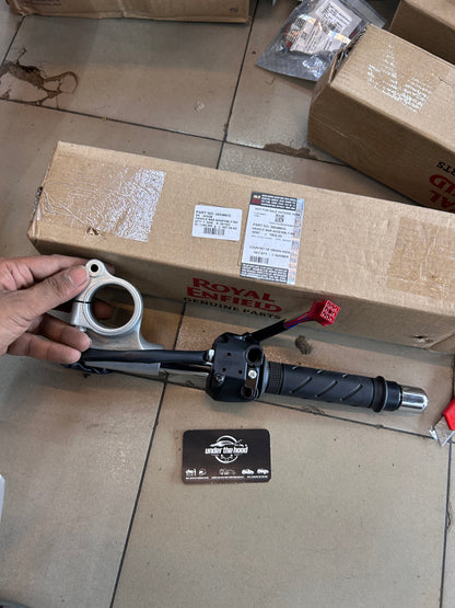 Royal Enfield Continental GT 535 Euro 3 RH Clip-On Handlebar Assembly 585488/G