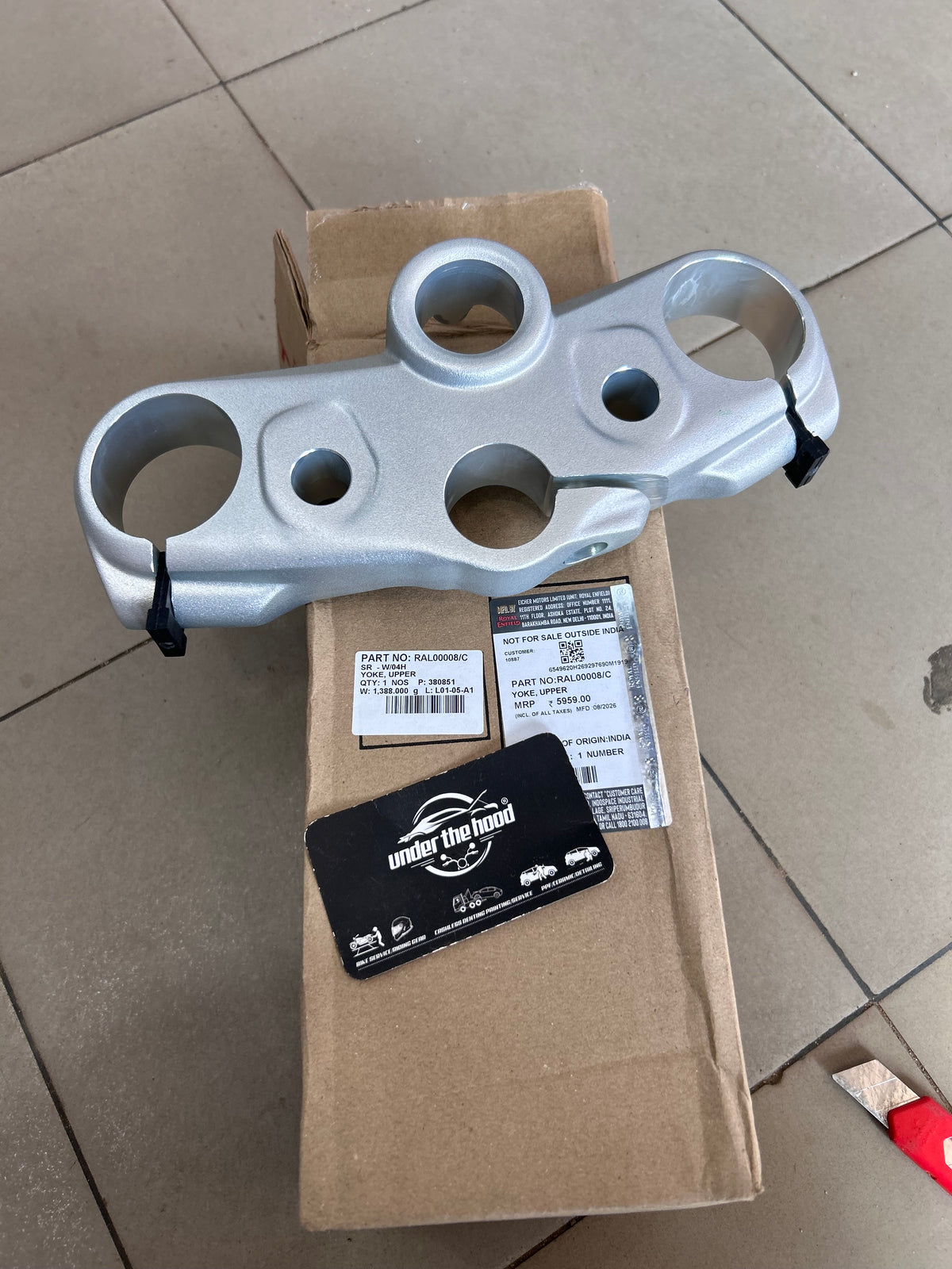 Royal Enfield Super Meteor 650 Upper Yoke / Top Triple Clamp RAL00008/C | Genuine OEM