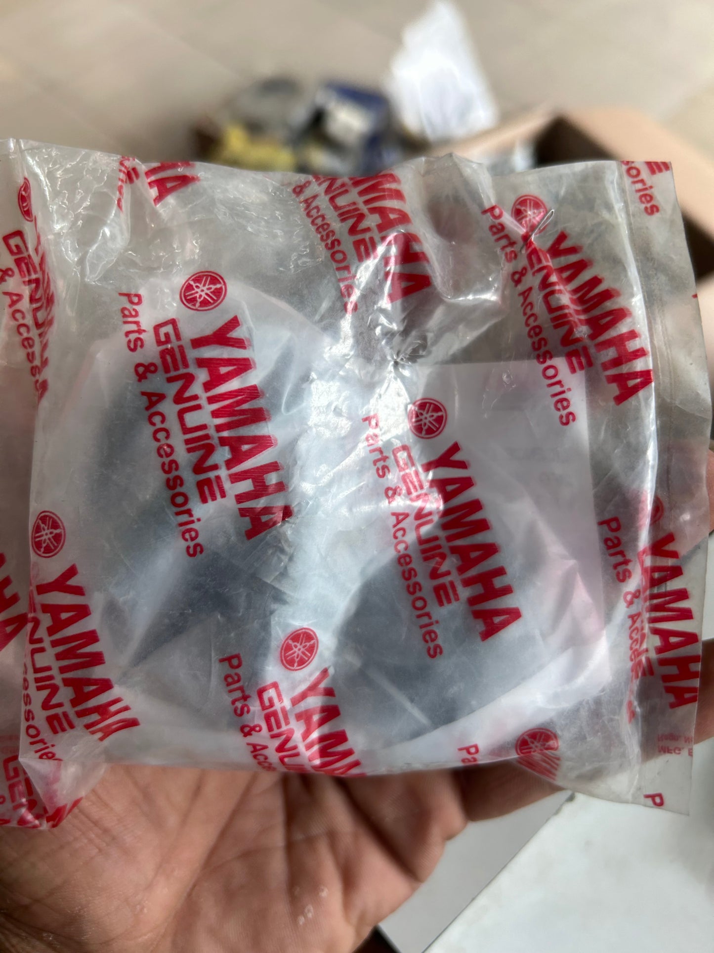 Yamaha License Plate Light Unit – OEM 1CK‑H4740‑00 – For R15 (2014–2016)