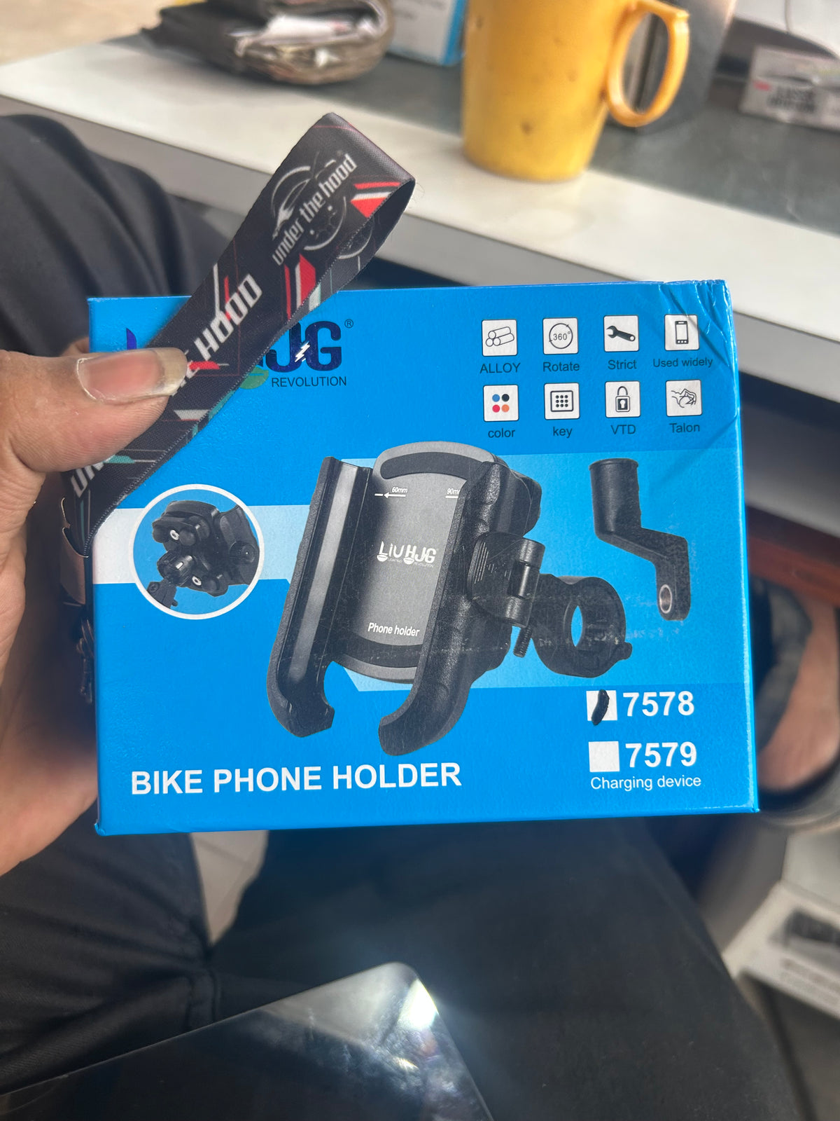 LIU HJG Aluminum Alloy Motorcycle Mobile Holder – With & Without Fast Charging (7578 / 7579)