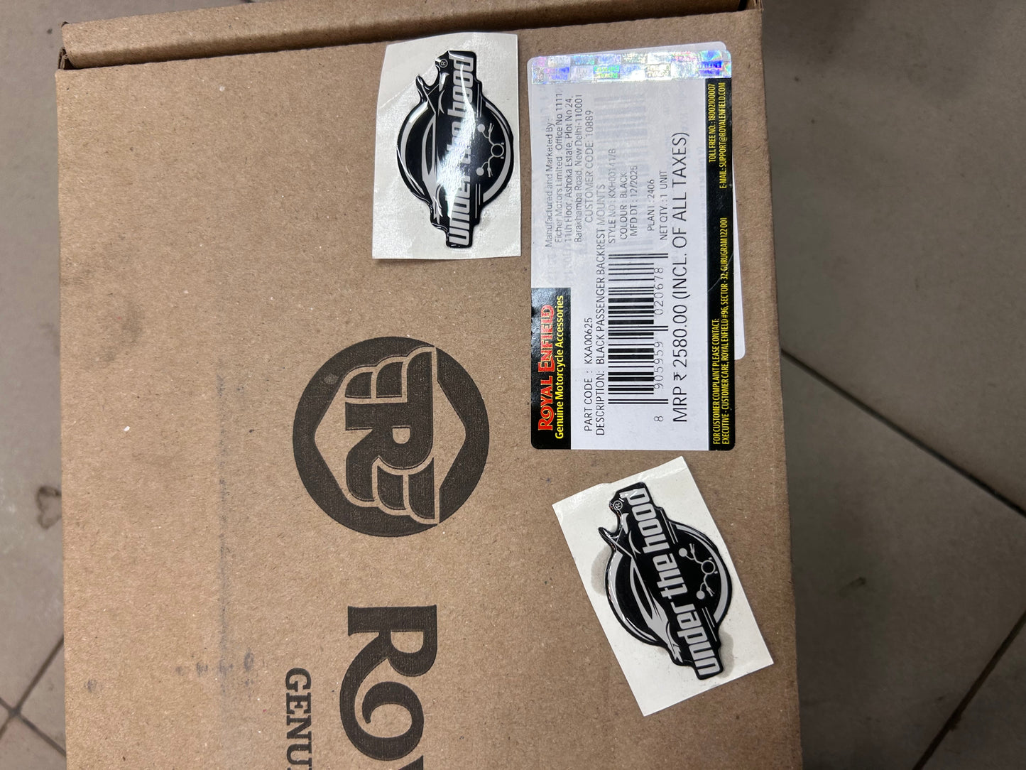 Royal Enfield Black Passenger Backrest Mounts KXA00625 — OEM Cast-Alu Mounts for Meteor 350