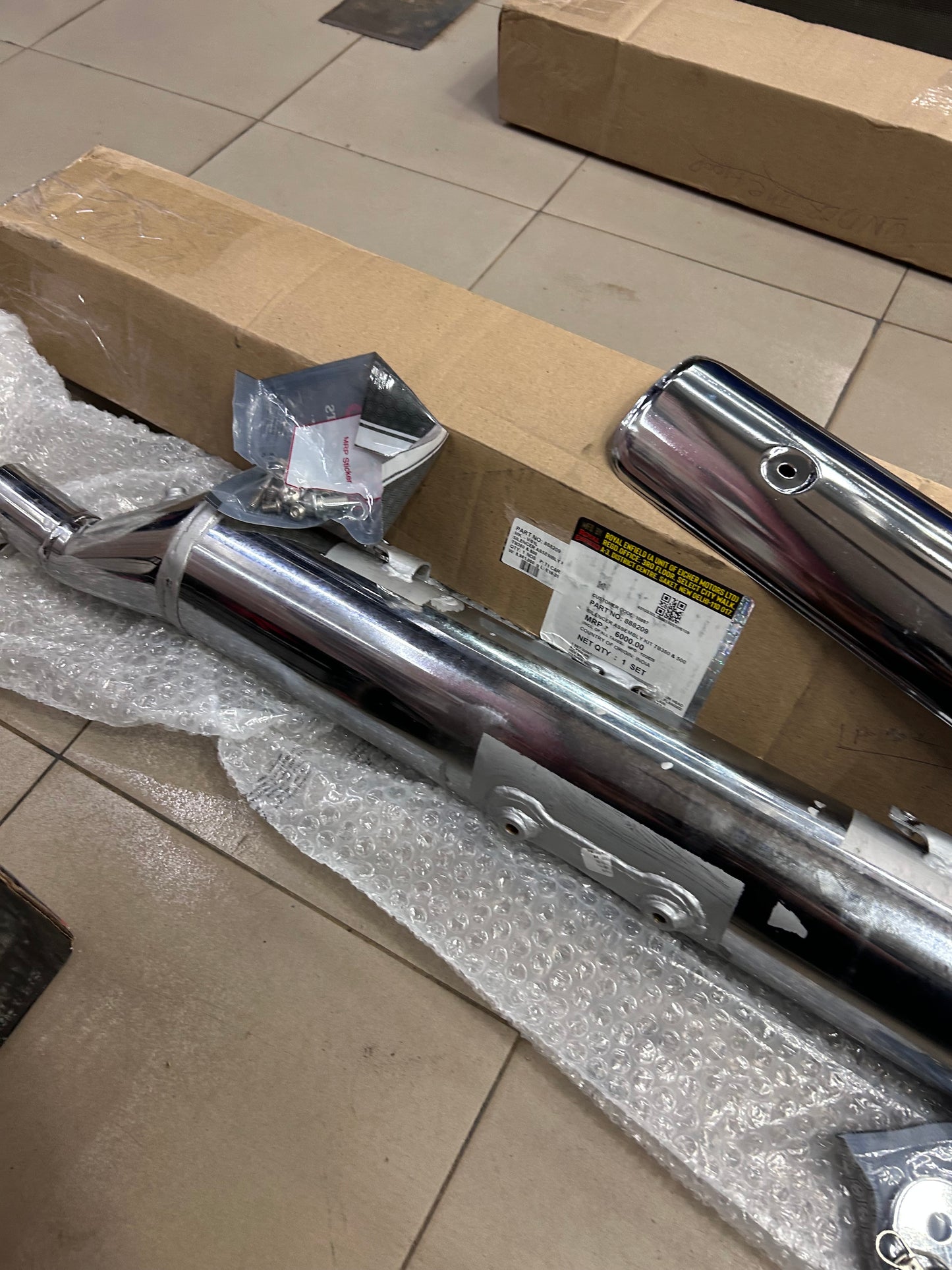 Genuine Royal Enfield Silencer Assembly Kit for Thunderbird 350 / Thunderbird 500 (NTB) | 888209