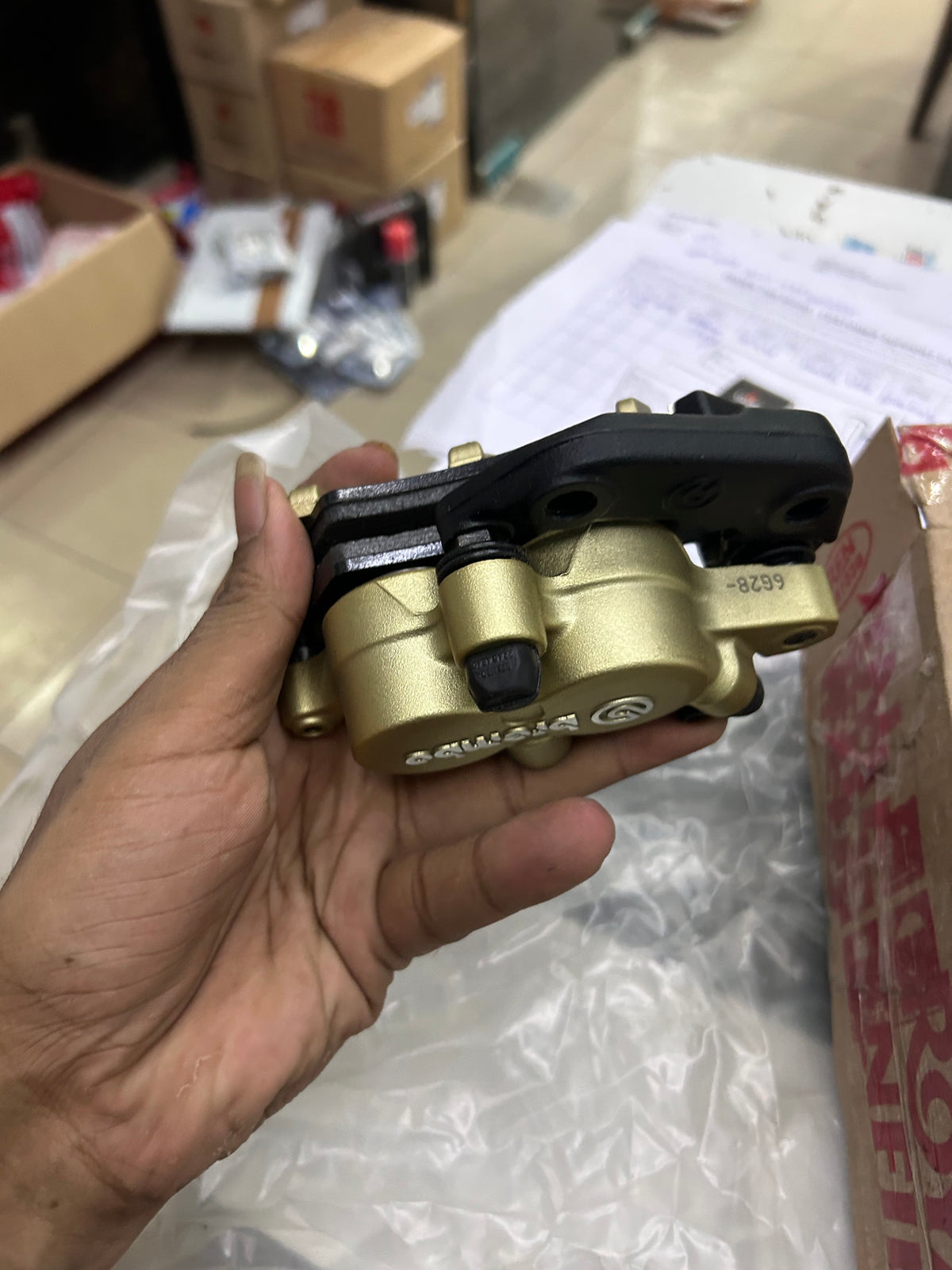 Royal Enfield Front Brake Caliper Assembly for Continental GT 535 – 585025/A