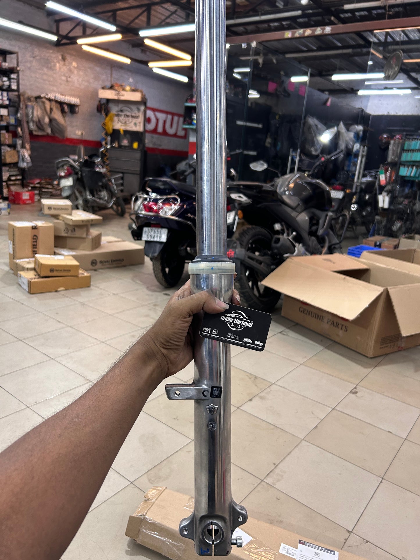 Royal Enfield Front Fork Assembly – LH (Left) – Classic 350 Reborn J-Series (BS6/Euro 5) – Part No. 1100183/D (family: 1100183/A, /B, /D)