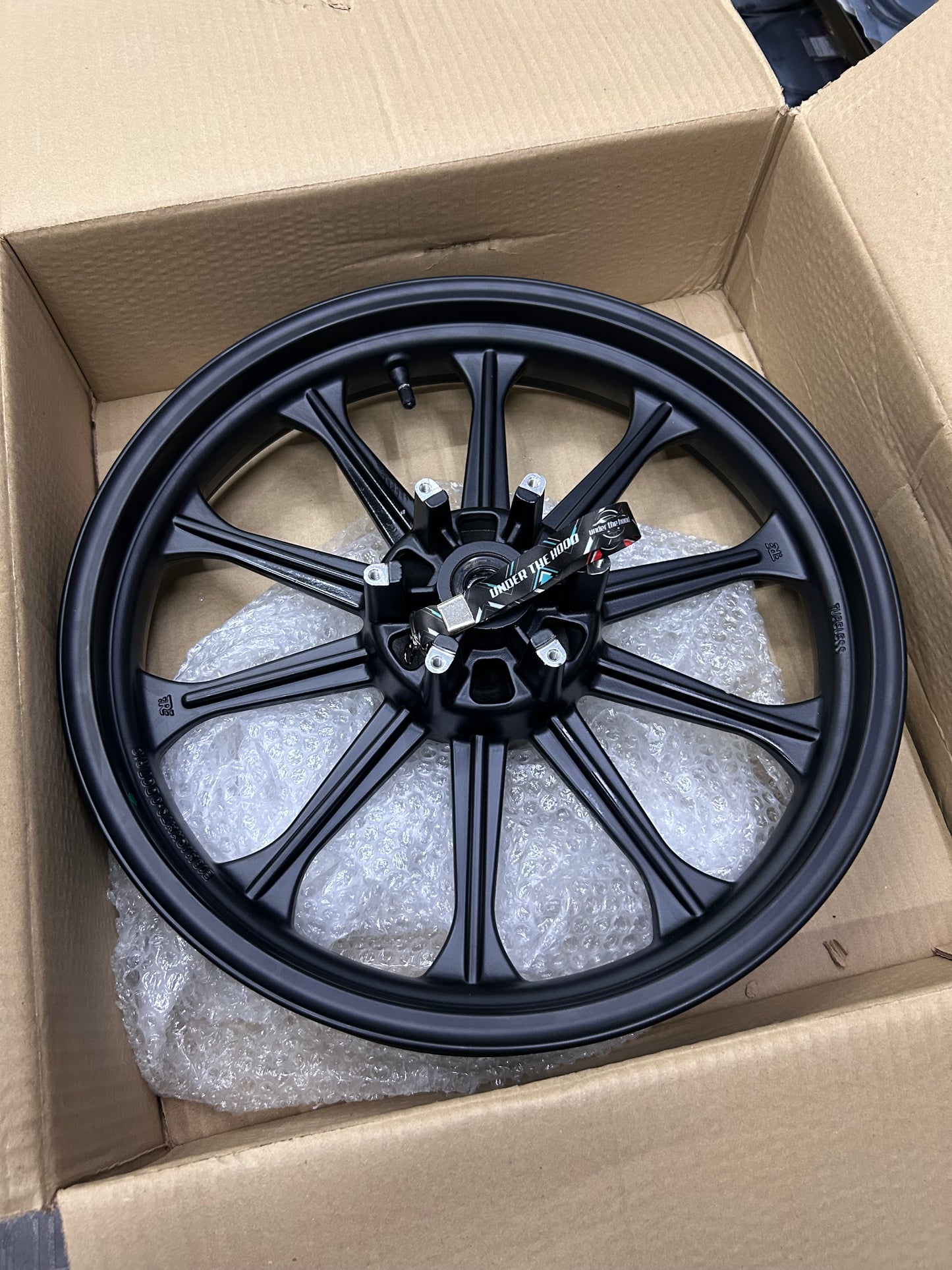 Royal Enfield Alloy Wheel Set (Front RAJ00447/A + Rear RAT00463/A) – OEM Black Alloy Wheels with Bearings & Valve for Classic 350 Reborn & New Bullet 350 (Spoke to Alloy Upgrade)