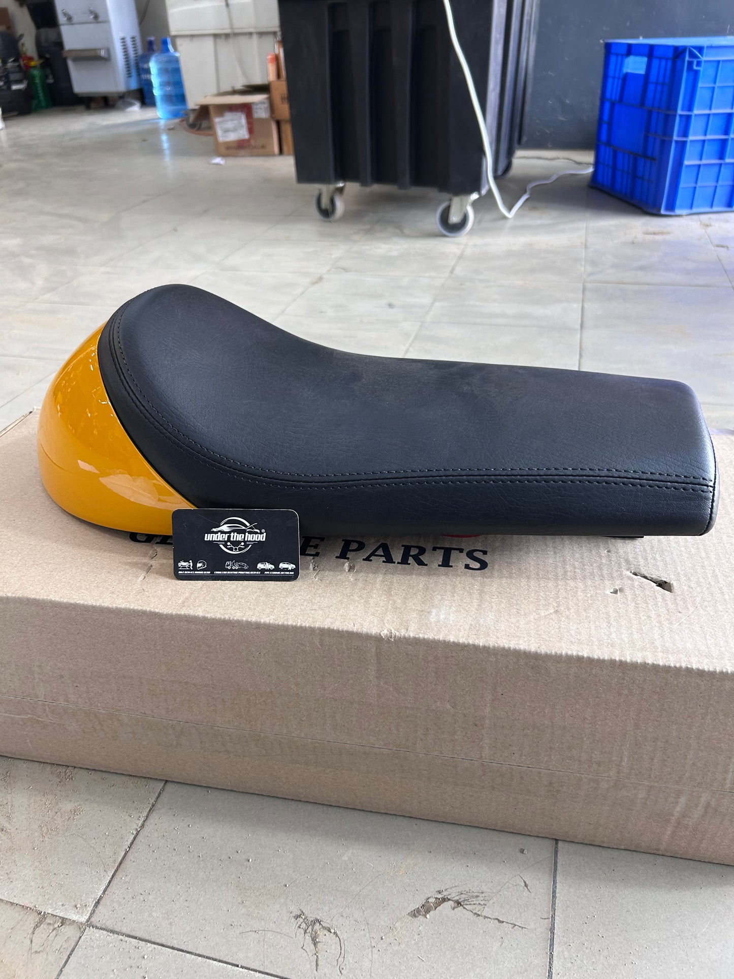 Royal Enfield Continental GT 535 Yellow Single Seat Assembly 585975/A
