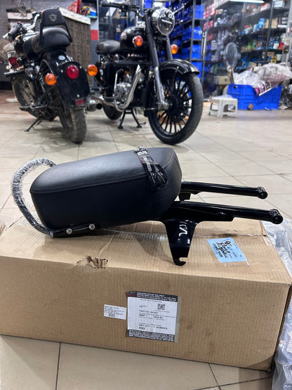 Genuine Royal Enfield Classic 350 UCE / Classic 500 EFI C5 Black Pillion Passenger Seat Sub-Assembly – 597447