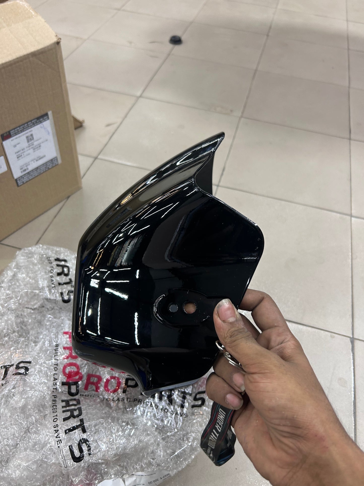 Hero ProParts Splendor Plus / Splendor Pro Front Visor Black | Headlight Cowl / Front Mask | 83401KCC900SPOR0S