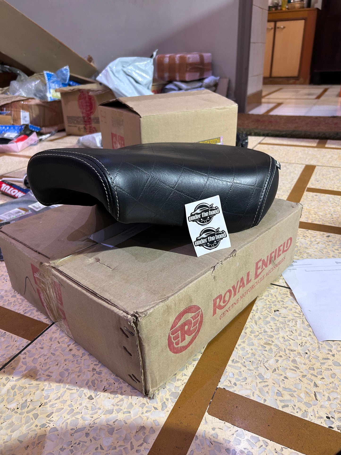 Royal Enfield 1990605 Black Touring Rider Seat — OEM Comfort Seat for Classic 350/500 UCE (pre-Sep 2021)