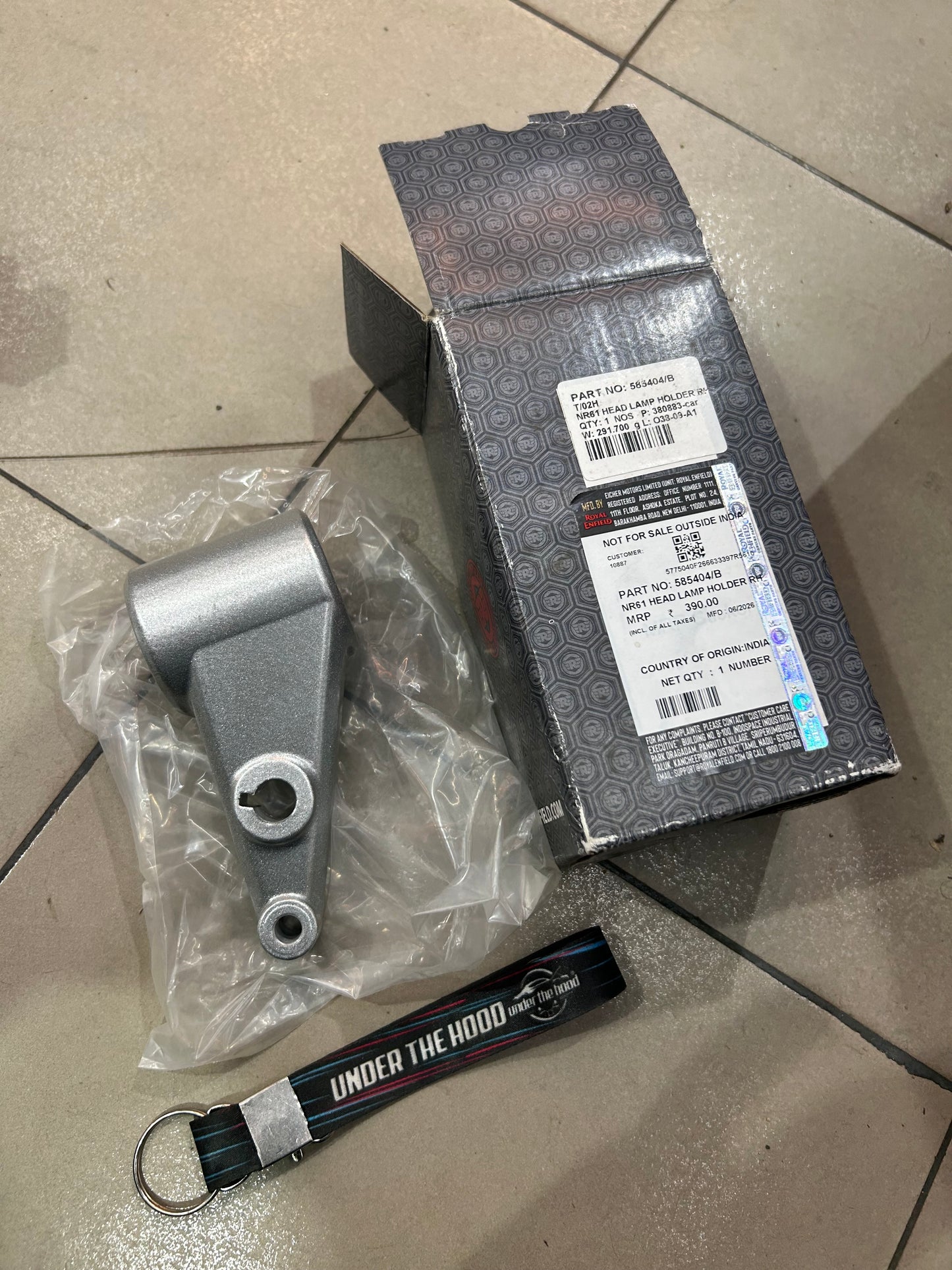 Royal Enfield Continental GT 535 Headlamp Holder RH 585404/B