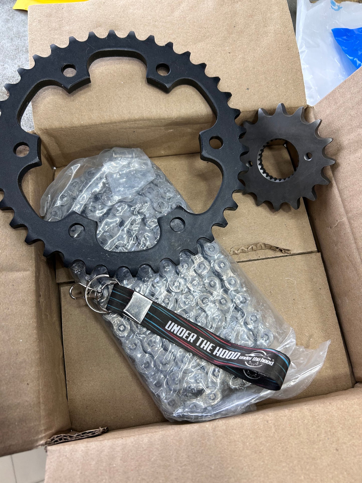 Royal Enfield 888148 – Genuine Chain & Sprocket Kit for Classic & Thunderbird UCE – Dual Disc