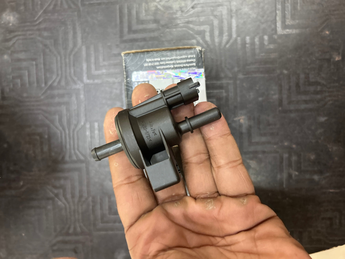 148080/B – Canister Purge Valve TEV5 (EVAP System) for Royal Enfield Interceptor 650 (EU/Export EVAP) & Continental GT 650 (EU/Export EVAP) – Genuine Royal Enfield