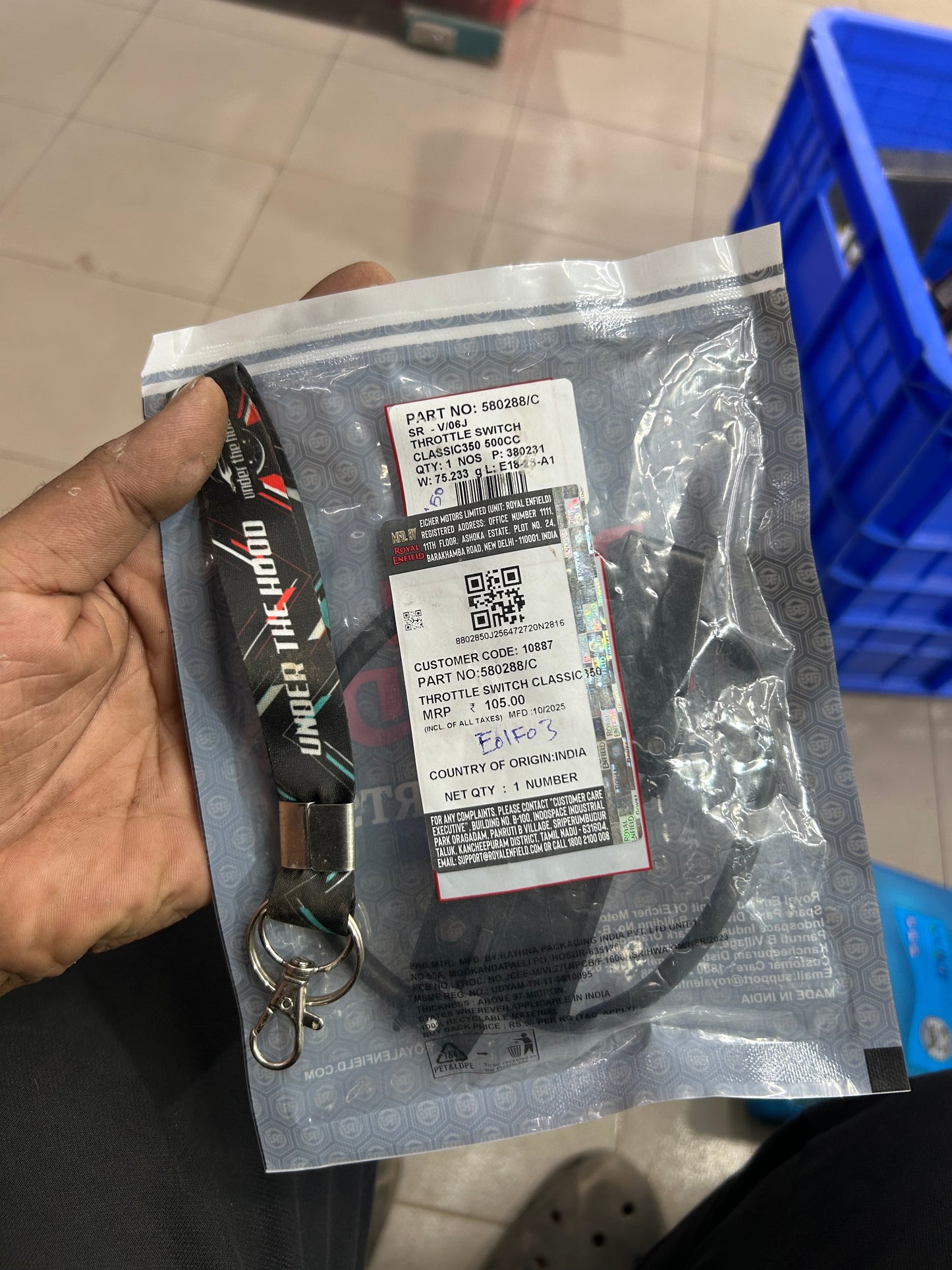 Royal Enfield 580288/C – Throttle Switch (Throttle Position/Micro Switch) for Classic 350 UCE, Bullet 350/500 UCE, Electra 350 UCE (ES), Thunderbird 350 (UCE) – Genuine OEM