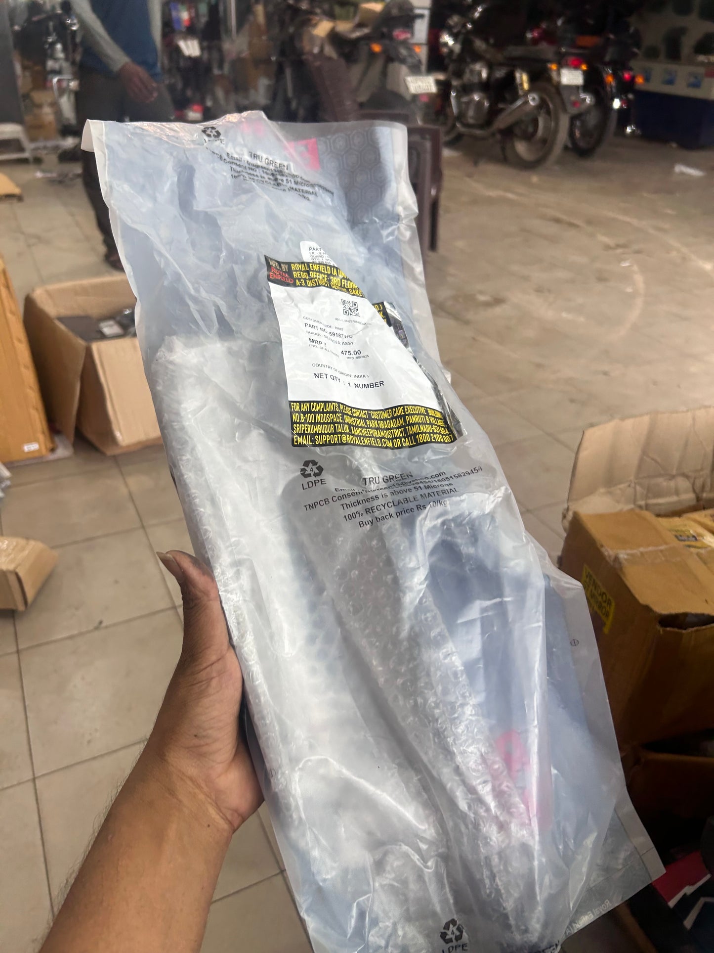 Royal Enfield Silencer Guard Assembly (591871/C) – Classic 350/500 & Bullet 350/500 – OEM Chrome Cover for BS3 & BS4 UCE Models