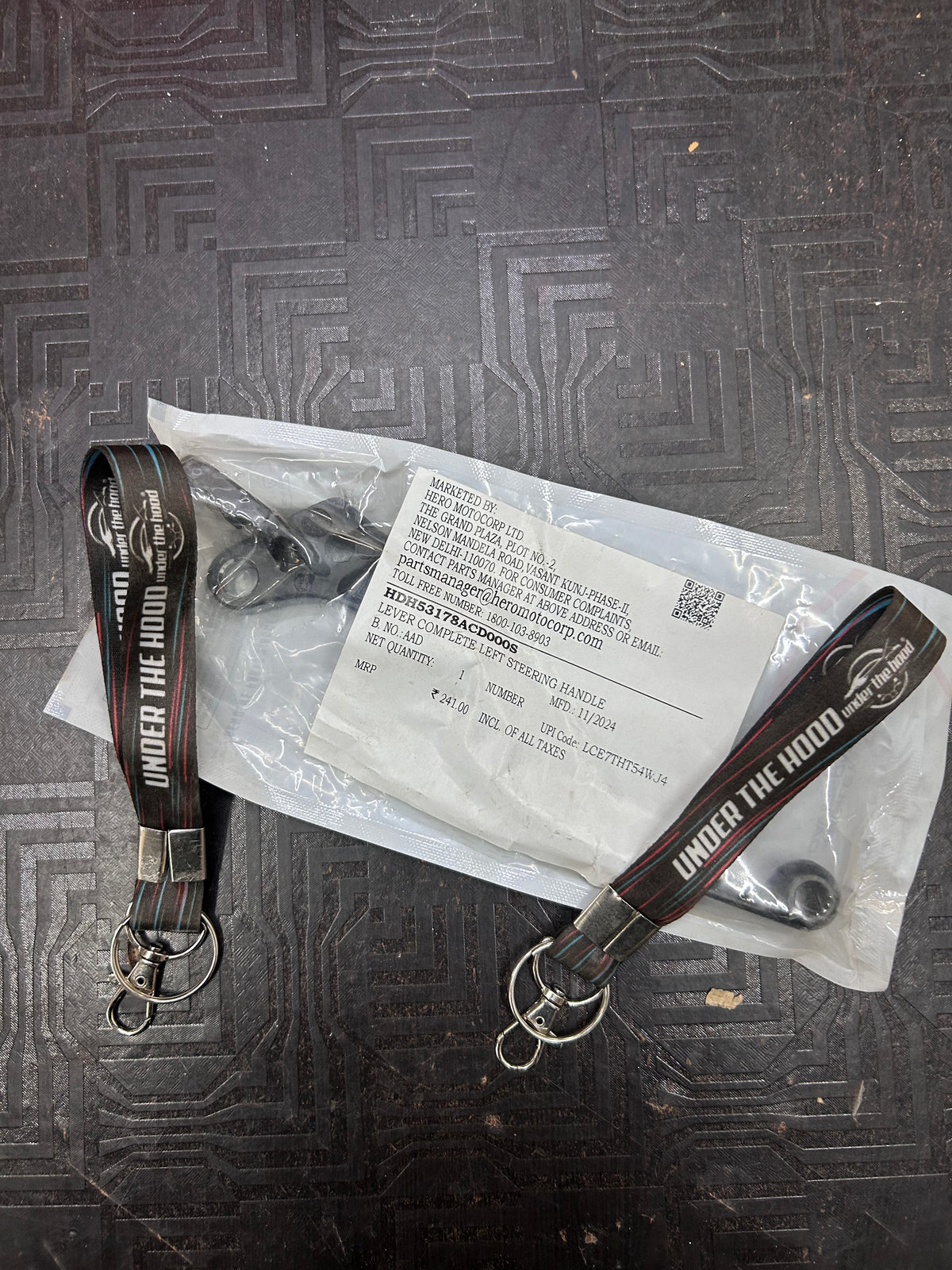 Harley Genuine Left Handlebar Lever (LEVER COMPLETE LEFT STEERING HANDLE) – HDH53178ACD000S / 53178ACD000S | Mavrick 440 Clutch Lever