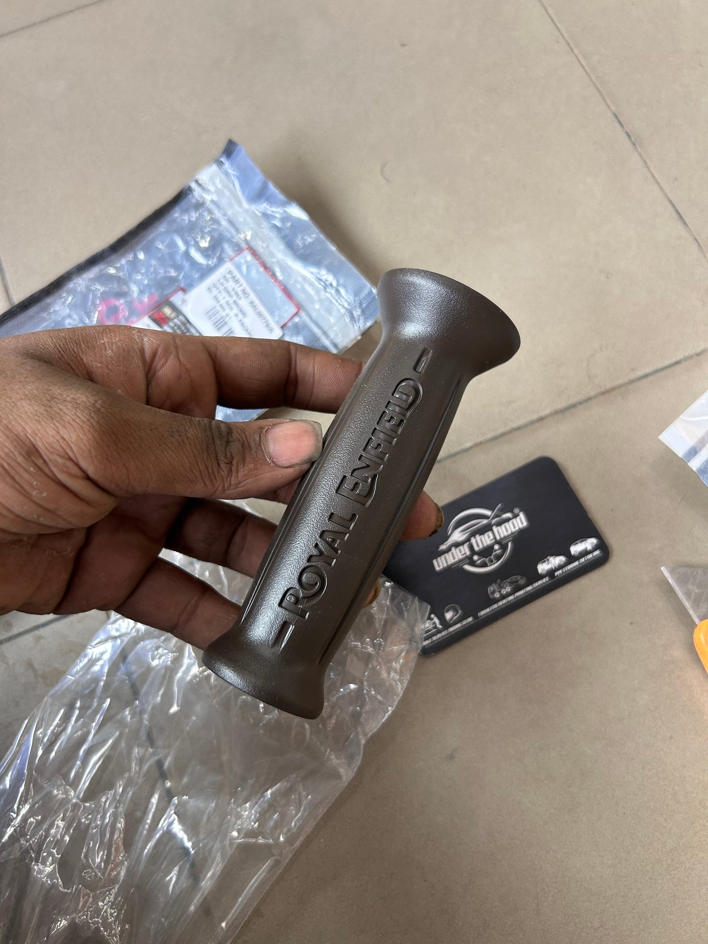 Royal Enfield Brown Grip Combo for Classic 650 Teal Models – Throttle Grip + LH Grip – RAL00778/A + RAL00779/A