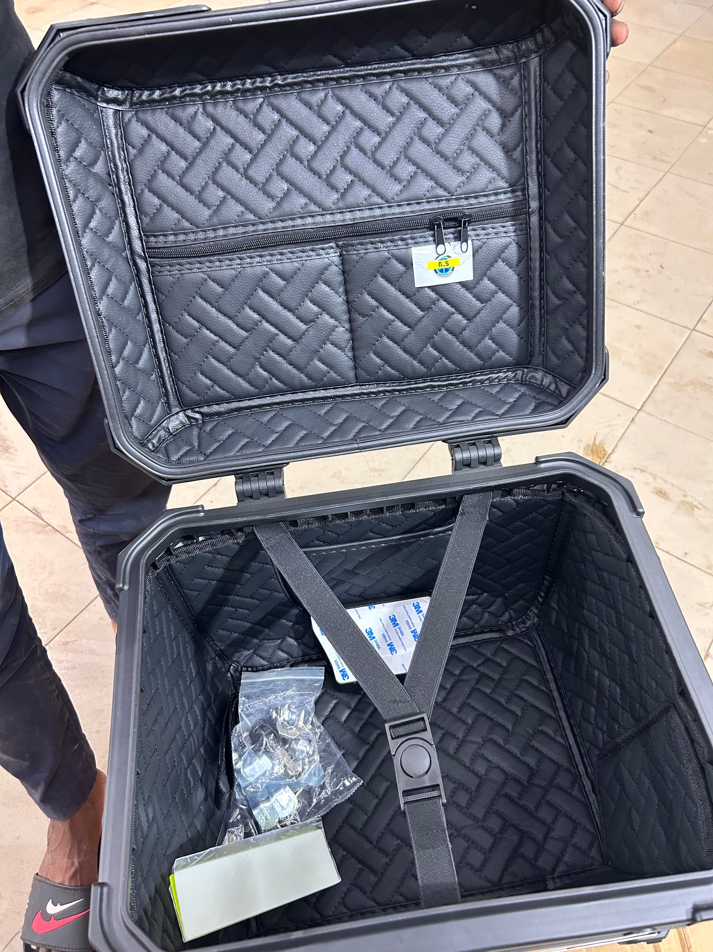 BS Auto 45L Aluminium Top Box – Black & Silver | Waterproof, Secure, Touring Luggage Case