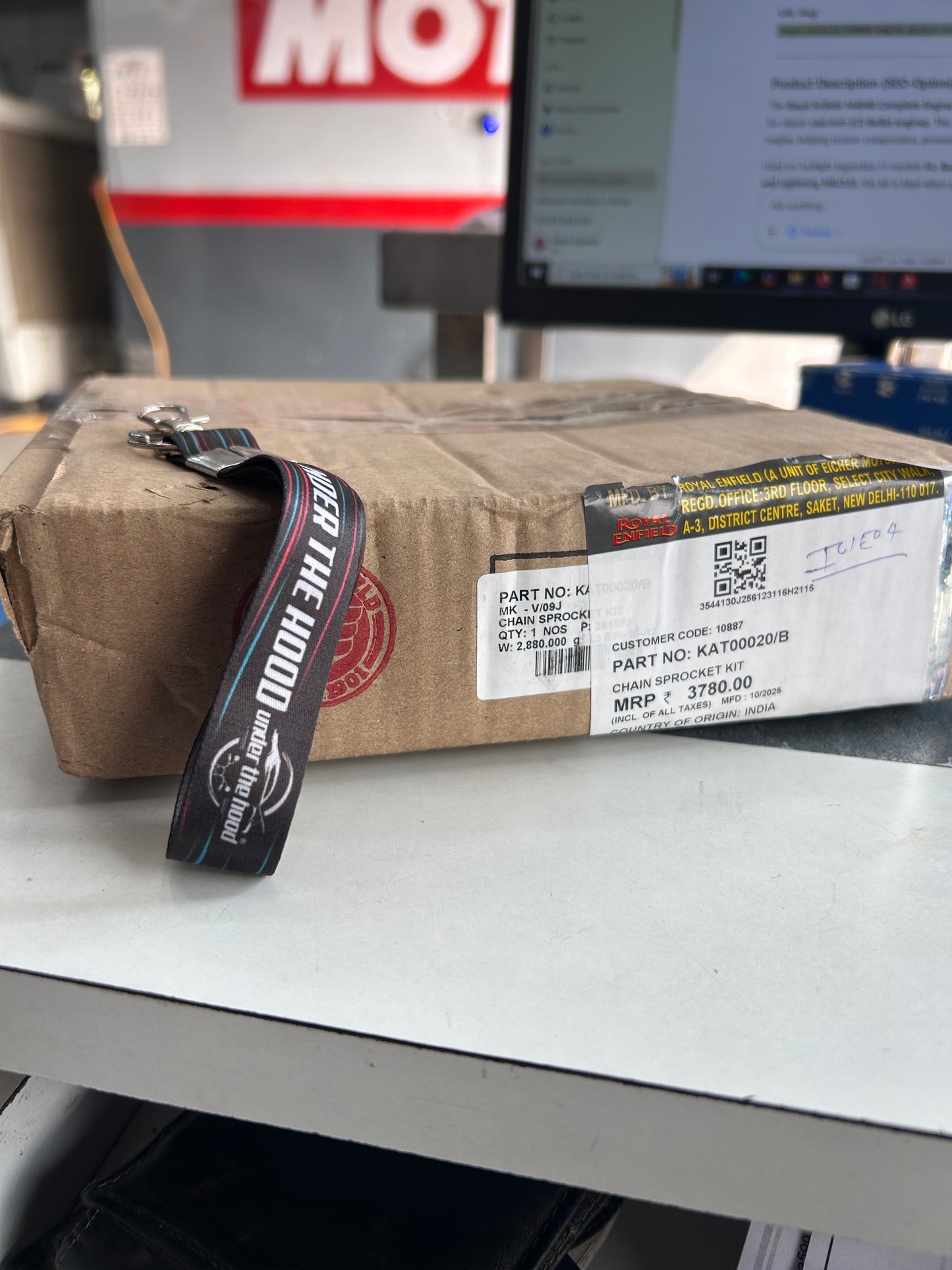 Royal Enfield KAT00020/A Chain & Sprocket Kit – OEM Standard 15 T Front & 38 T Rear Kit for Interceptor 650, Continental GT 650