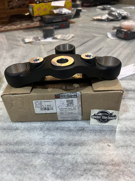 Royal Enfield RAH00041/E – Top Yoke (Upper Triple Clamp) | Fits All Hunter 350 Models – Dapper, Rebel, Factory & Metro